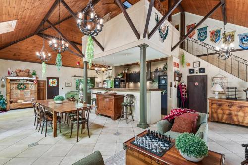 Magical Escape Emerald in 埃梅洛德