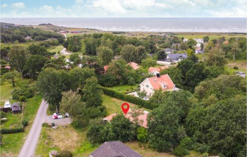 숙소 외관, 2 Bedroom Amazing Home In Falkenberg in 팔켄베리