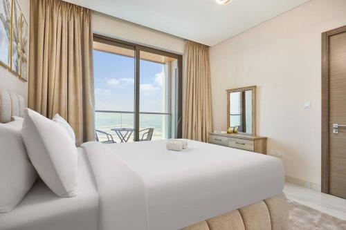 STAY BY LATINEM Luxury 1BR Holiday Home OPA2401 near Burj Khalifa, Dubai (photo 9)