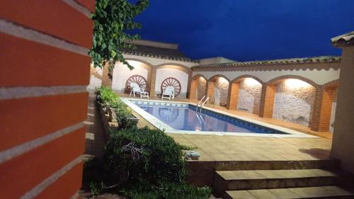 Ca La Montserrat - Wine Rural House in Sant Martí Sarroca