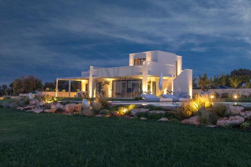 Villa Alba Dorata by Villa Experiences Puglia