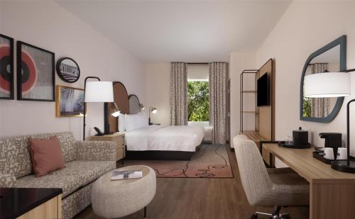 King Room image 4