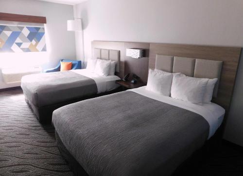 Quality Inn Pontiac - image 14