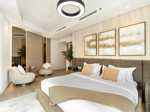 Burj View 3BDR with Rooftop Infinity Pool - main image
