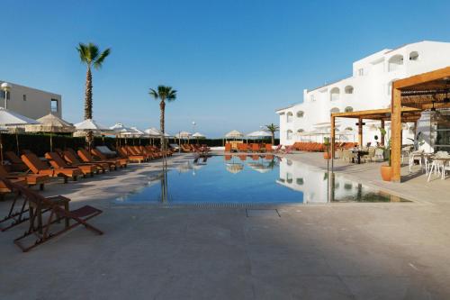 Globales Apartamentos Marina - image 2