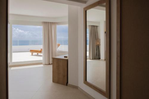 Aussicht, Caramelo Marina Calan Bosch - Adults Only in Menorca