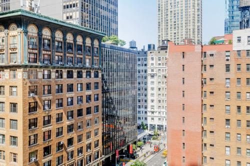 Blueground Midtown West wd nr Broadway NYC-1863, New York (Foto 3)