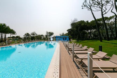 Jl Blu Resort