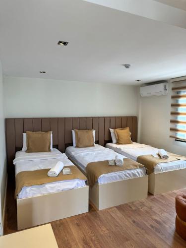 Garden Elisa Hotel Room Type - Triple Room