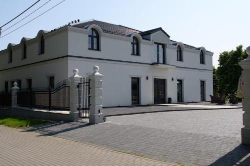 Za Jeziorem