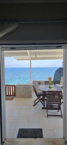 Filis mare apartment in 아노 카마리온