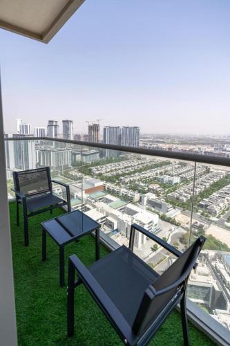 STAY BY LATINEM Luxury 1BR Holiday Home CVR A2910 Near Burj Khalifa, Dubai