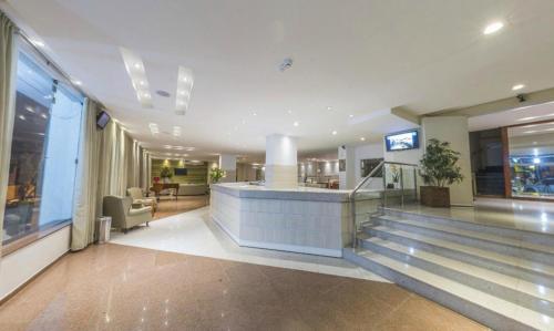 ล็อบบี้, San Michel Palace Hotel in ตอบาเต้