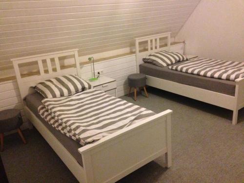 Large, modern family-friendly 4-room apartment, Кирххайм-унтер-Текк (фото 6)