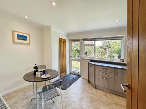 Exterior view, Beachfield Breeze in Brading