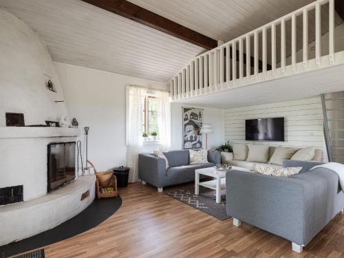 Chalet Harge Sorgard by Interhome in Hammar