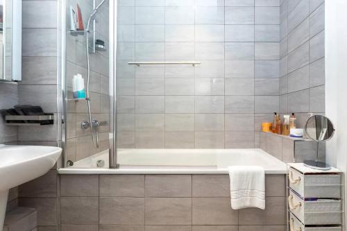 Chic 1BD Flat in the Heart of Islington - main image