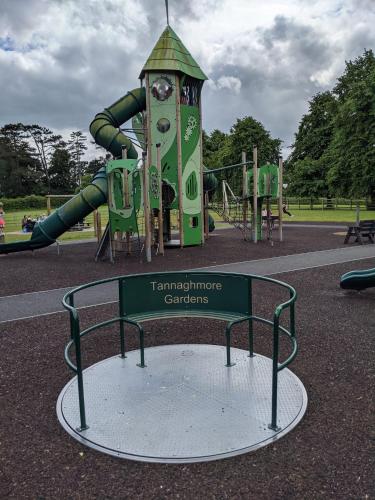 Közeli látványosságok, Relaxing Stay in Craigavon at Power-Quinn English in Kernan