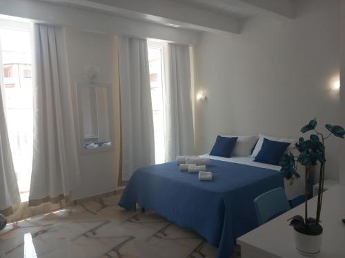 Deluxe Double Room image 8