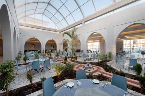 레스토랑, Pickalbatros Palais Des Roses - Agadir - All Inclusive in 오트 파운티