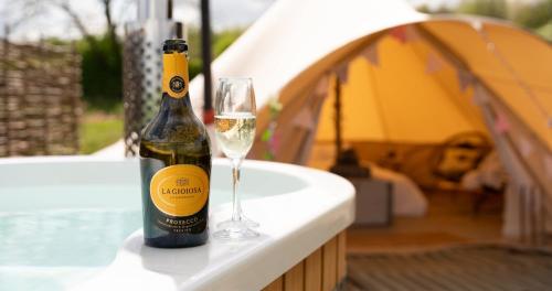 Broadleaves Luxury Glamping in Foremark