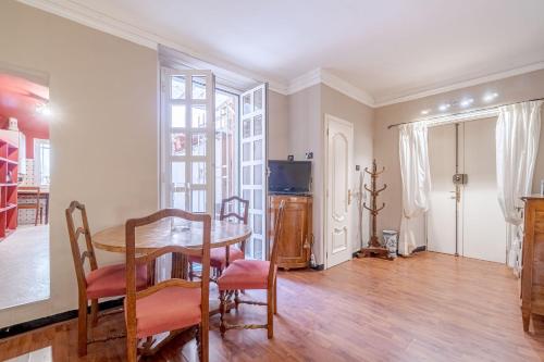 GuestHost - Santa Caterina Charming - Lovely Stay in Genoa, Genova (photo 5)