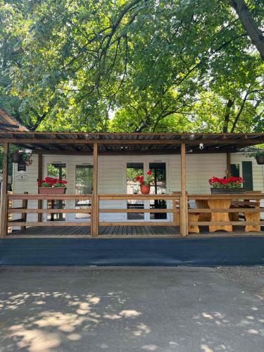 Haller Camping, Budapest, Hungary - Photos, Room Rates & Promotions