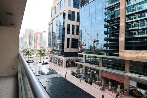 Nivis find- Luxury 1 BHK nearby Dubai Mall, Dubai (Foto 2)