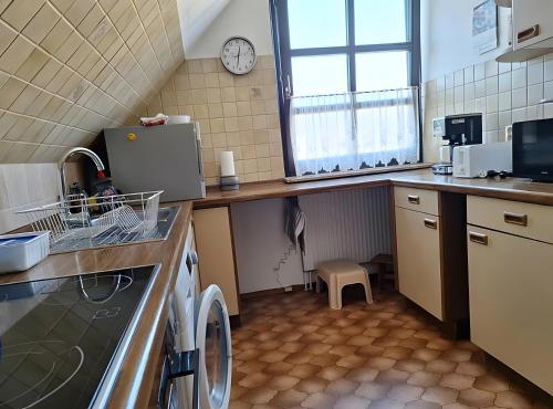 ห้องครัว, Ferienwohnung Königswinter (Ferienwohnung Konigswinter) in เฮนเนฟ