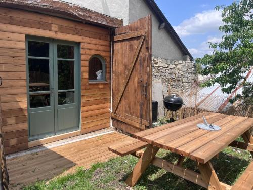 La Bergerie- Beautiful barn conversion in Chinon, Loire Valley in Les Lutinieres