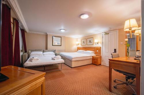 Grange Buckingham Hotel - image 11