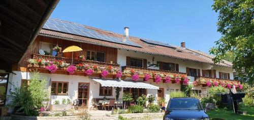 Ferienwohnungen März in Söchtenau, Deutschland