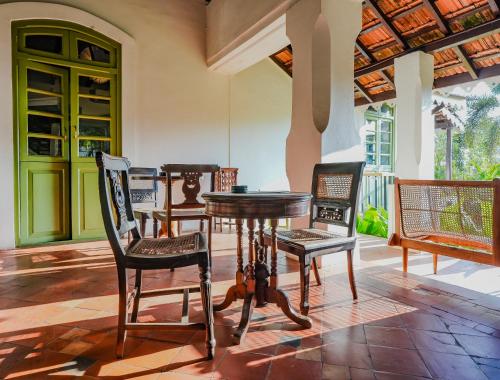The Project Cafe and Hotel in Aldona