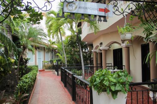 ทัศนียภาพ, เดอะ เอ็มที โฮเต็ล พลาซา บริซัส (The MT Hotel Plaza Brisas) in พุนตา คาน่า