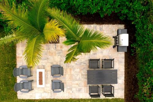 The Morning Star Spa & Private Mini Beach Close to everything in 東那不勒斯