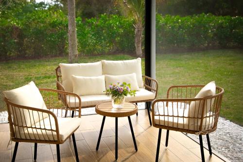 The Morning Star Spa & Private Mini Beach Close to everything in 東那不勒斯