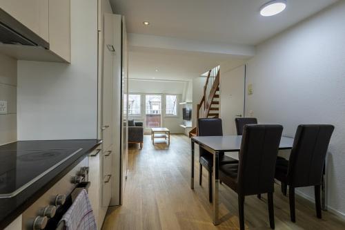 Luxury Apartments by Livingdowntown 1