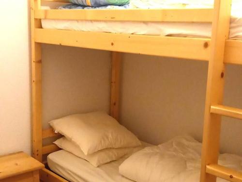 À louer : Appartement cosy 2 pièces cabine avec vue montagne - FR-1-573-138 (A louer : Appartement cosy 2 pieces cabine avec vue montagne - FR-1-573-138) in Le Biot