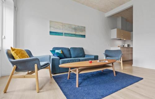 Lovely Apartment In Nexø With Wifi in Snogebaek
