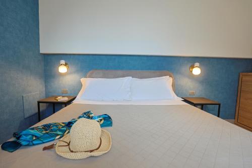 10 Catalani Rooms 3