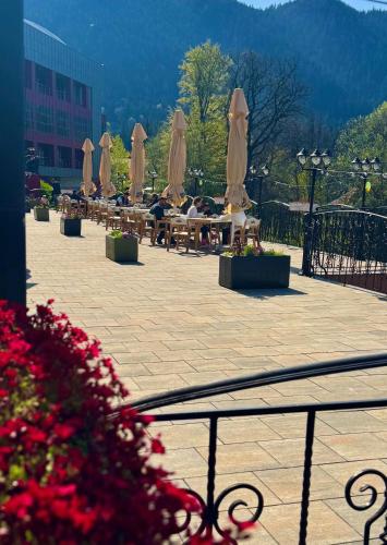 ระเบียง/ชานเรือน, เปียตรา มาเร่ (Piatra Mare) in โปไอนาบราซอฟ