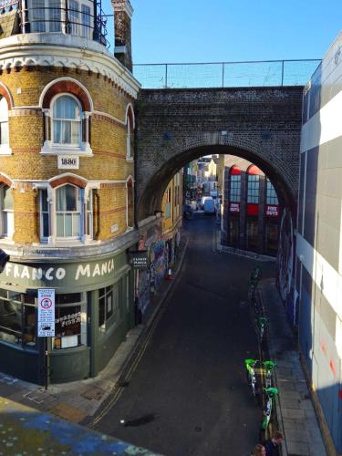 Urban Oasis: Brixton Escape