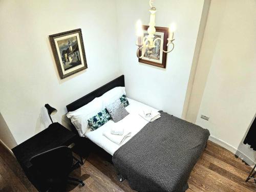 Urban Oasis: Brixton Escape - image 9