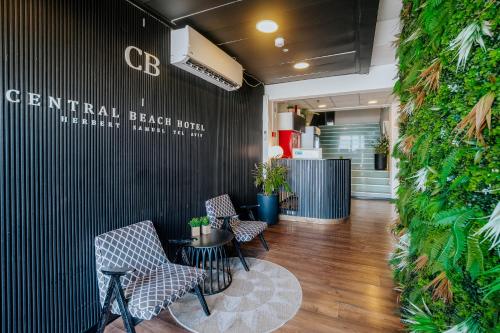 Central Beach Hotel in Tel Aviv
