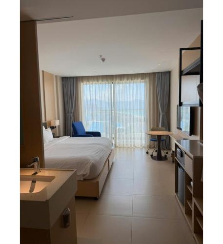 Premium Beachfront Cam Ranh Apartment - 편의 시설/서비스
