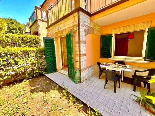 Bilocale Marta con giardino a due passi dal centro di Sirolo