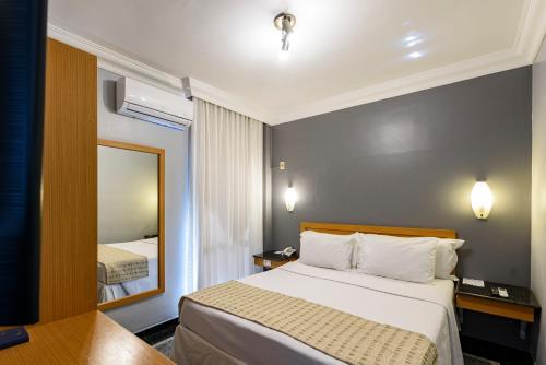 Superior Double Room image 10