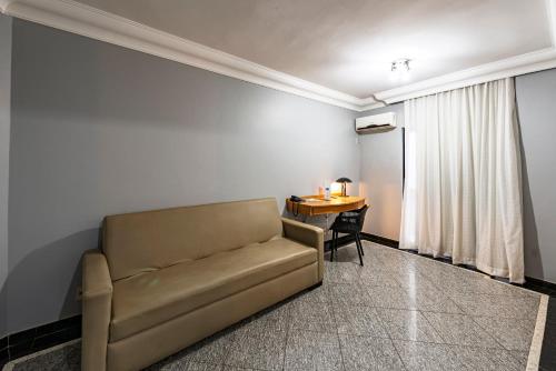 Superior Twin Room image 1