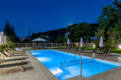 Kolam renang, Capriccio Studios in Zakynthos Island