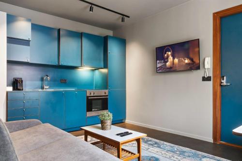 Apartment with Balcony room in Astro Apartments
